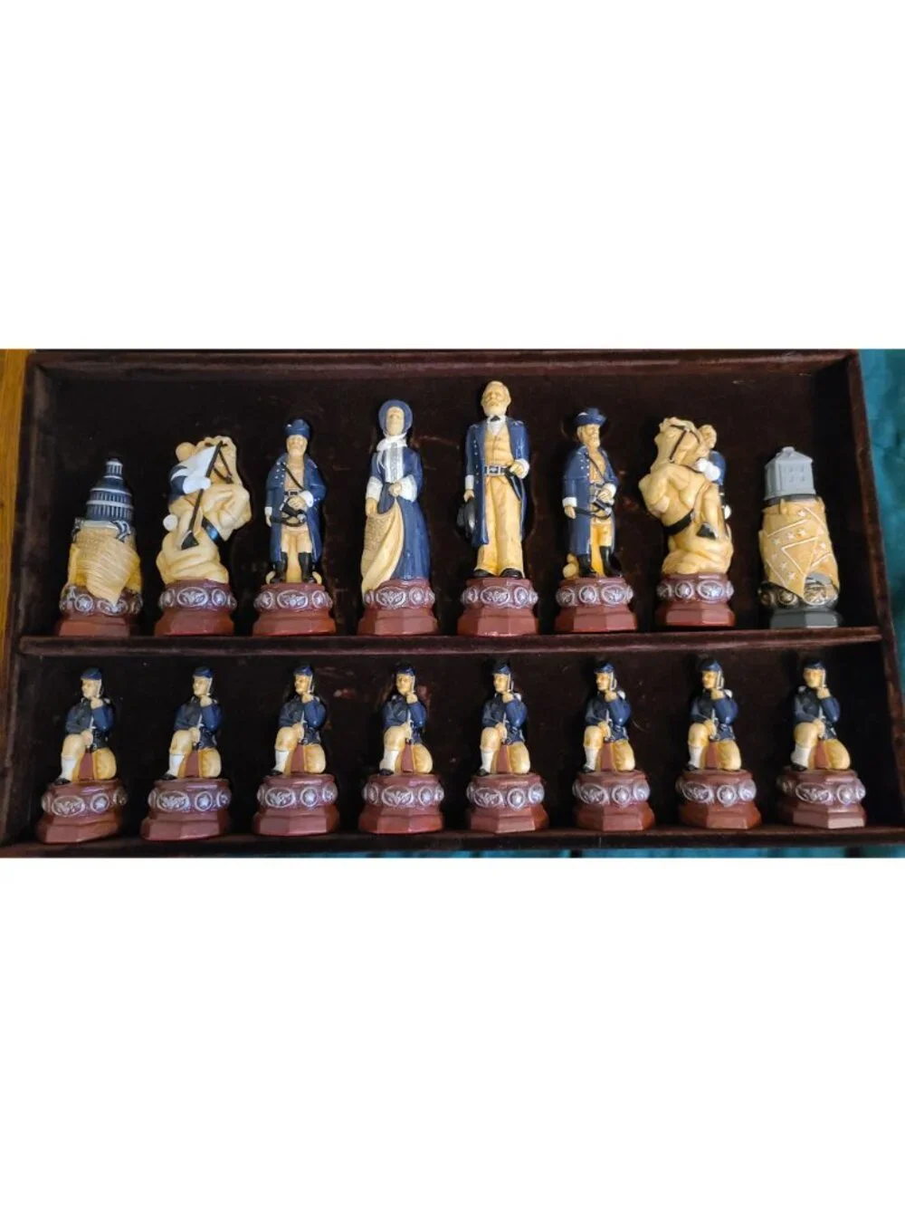 American Civil War Themed Chess Pieces SAS Studio Anne Carlton w/ Board & Box